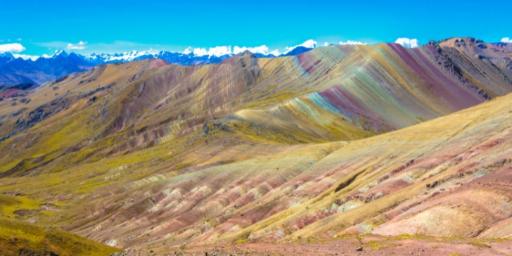 Montanha Colorida - Pacotes para Peru