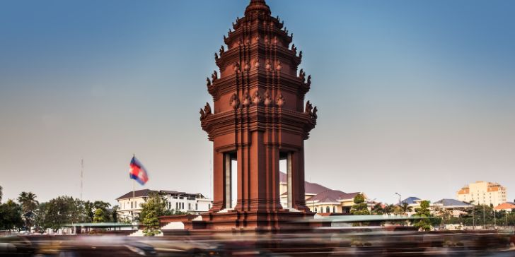 Independence Mnument, Phnom Penh - Pacotes para Camboja