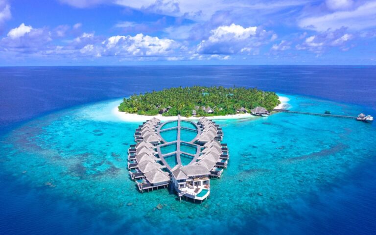 View of Outrigger island Resort at Konotta, Maldives - Pacotes para Maldivas