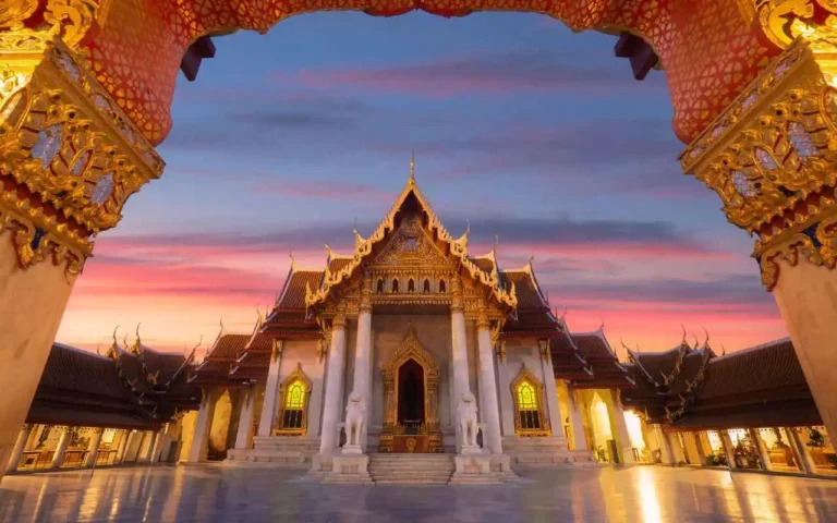 The Marble Temple of Thailand, Bangkok, Thailand - Réveillon na Tailândia - Pacotes para Tailândia