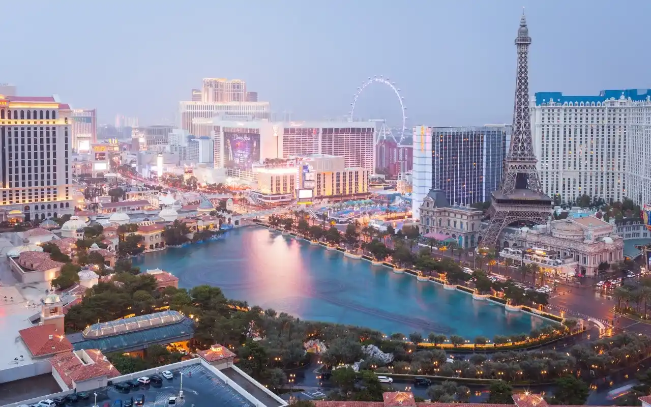 Las Vegas Strip - Las Vegas Strip - Caminhe Comigo