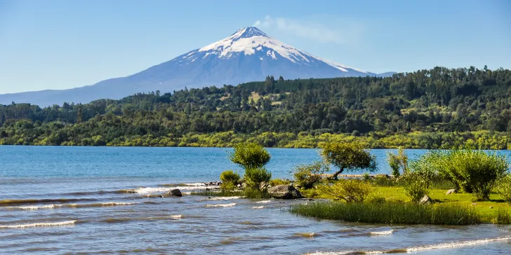 Vulcão Villarrica em Púcon lugares com neve no Chile